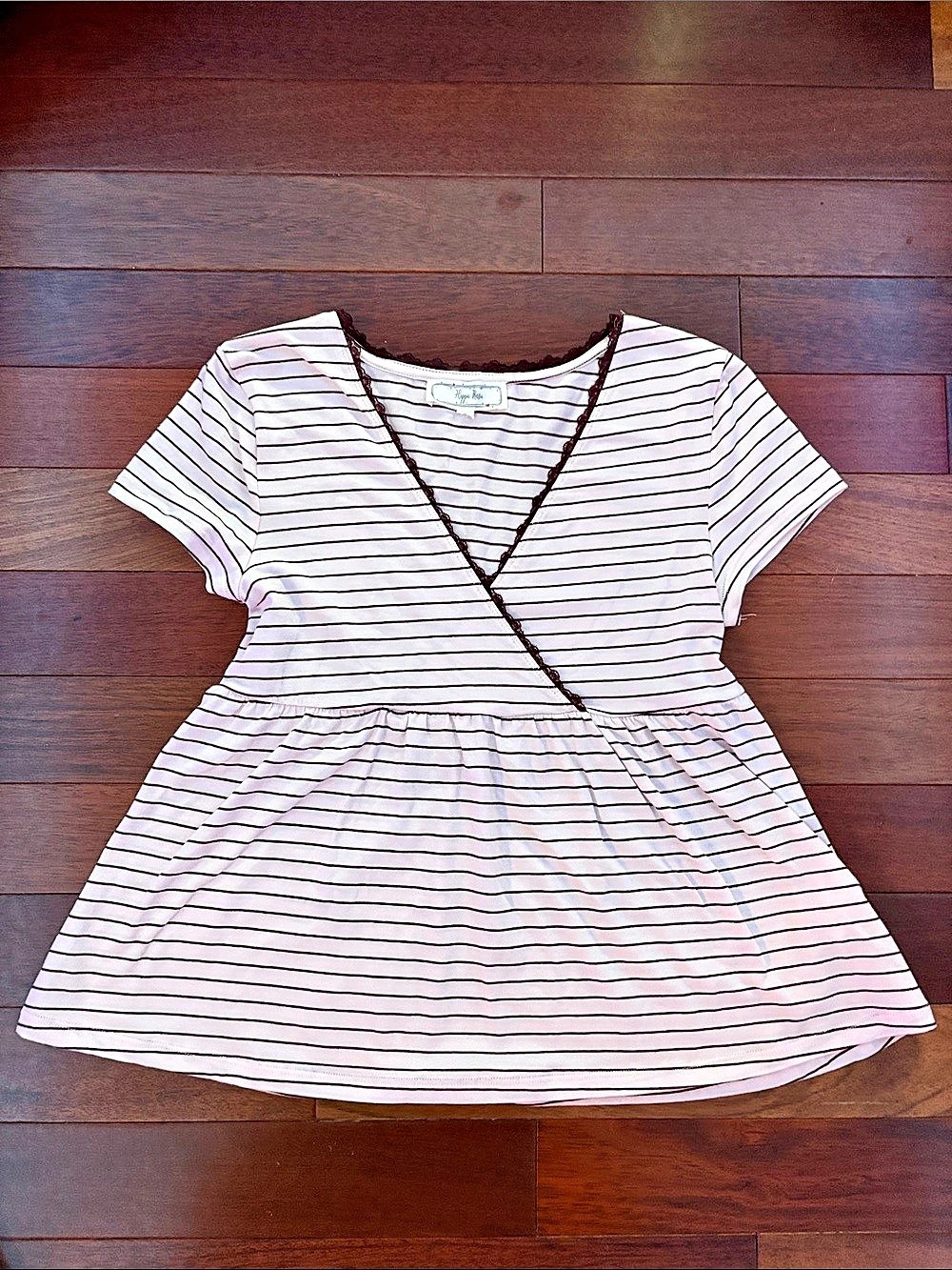Hope & Ivy Striped Short Sleeve Top in Pink & Black